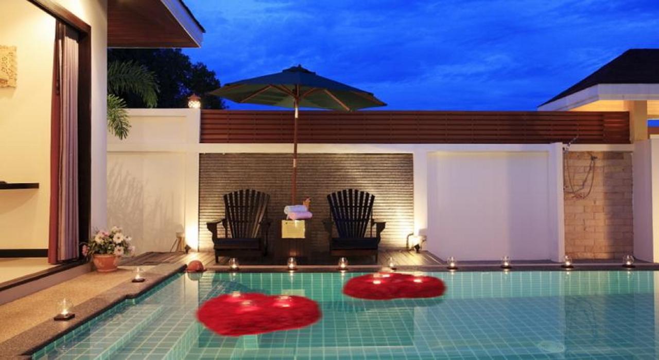 The Iris Pool Villa Rawai Værelse billede